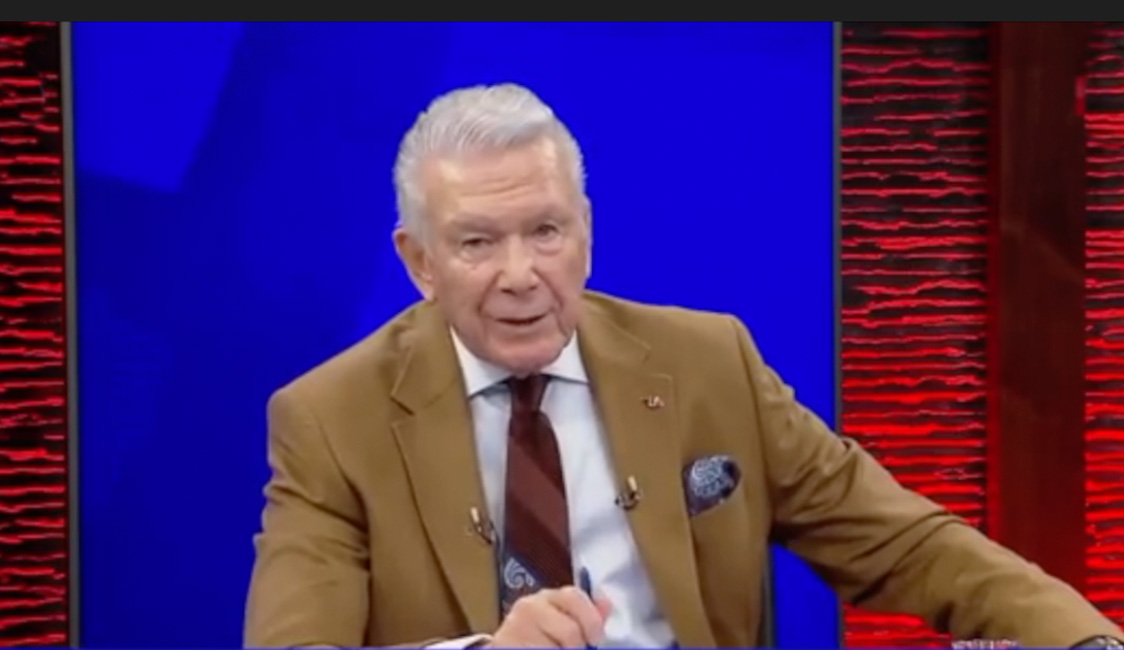 Uğur Dündar - Arena